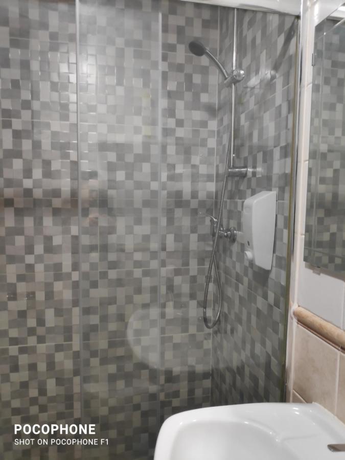 Pension Casa Leon Santona Room photo